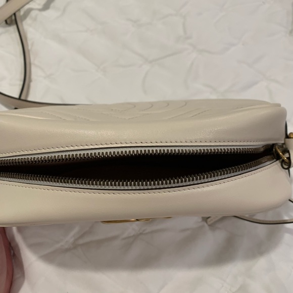 Gucci Marmont Matalesse in cream - Picture 2 of 7